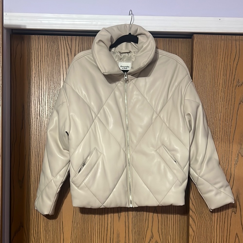 Women's Cream Quilted Jacket